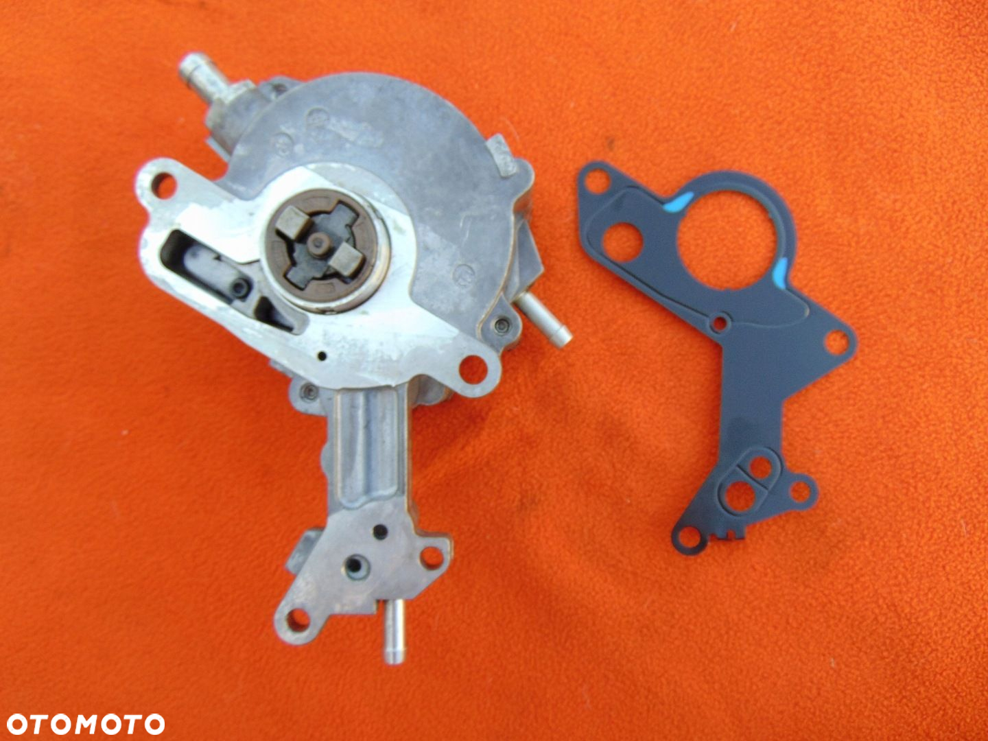 Pompa Vacum paliwa BOSCH 1,9TDI 2,0TDI  USZCZELKA BKC BXE BLS AWX AVF AUY ASZ ARL - 2