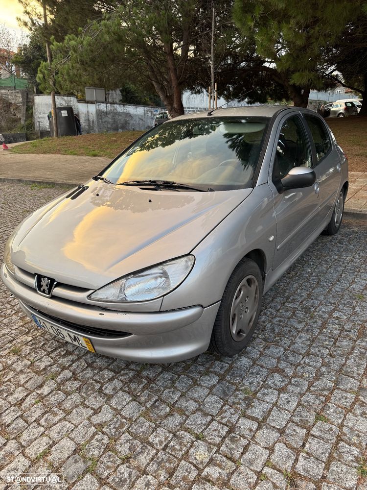 Peugeot 206 1.1 XR - 4