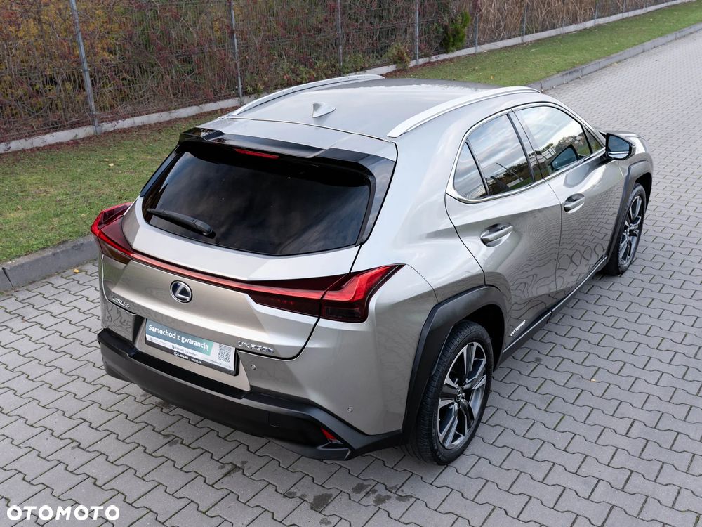 Lexus UX ver-250h-gpf-prestige-2wd - 9