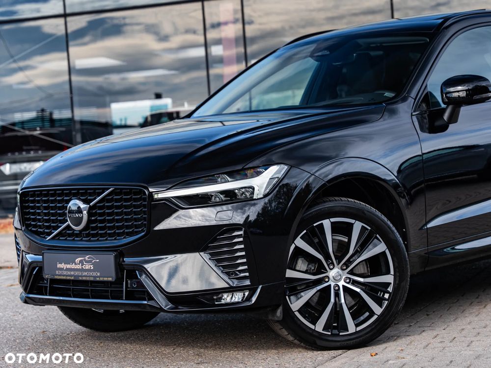 Volvo XC 60 B4 D Plus Dark - 8