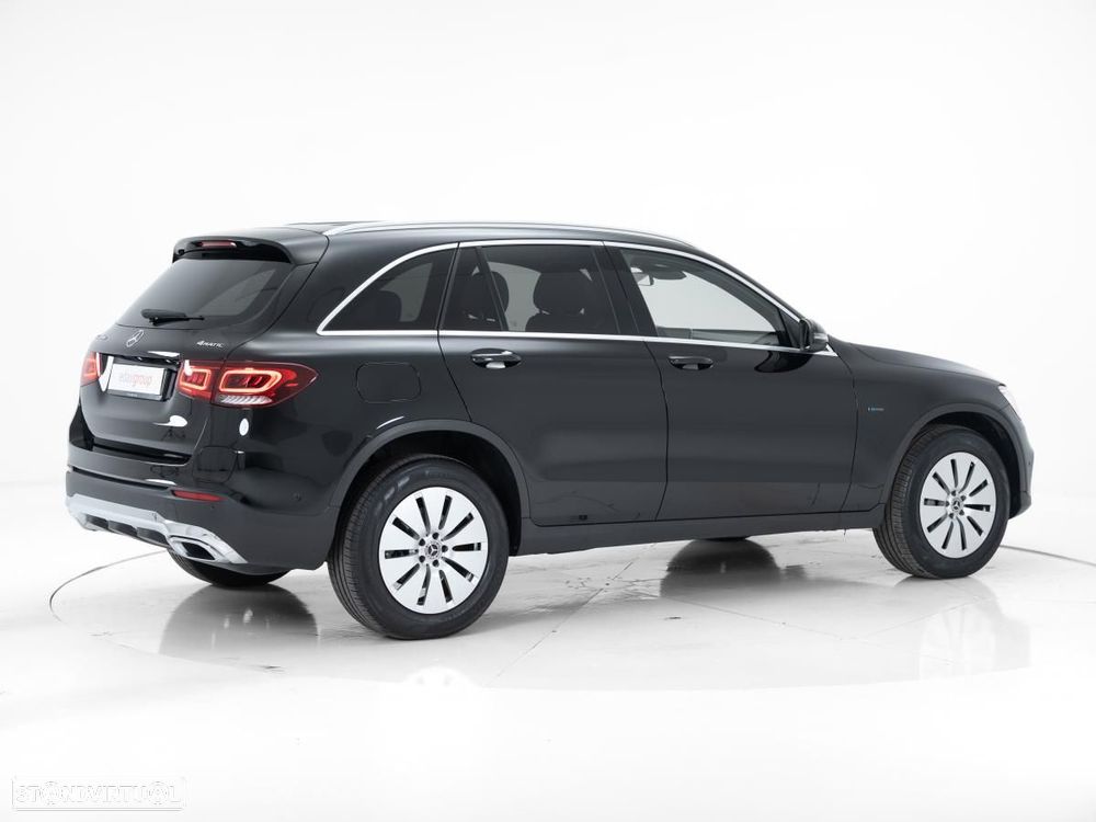 Mercedes-Benz GLC 300 d 4Matic - 4