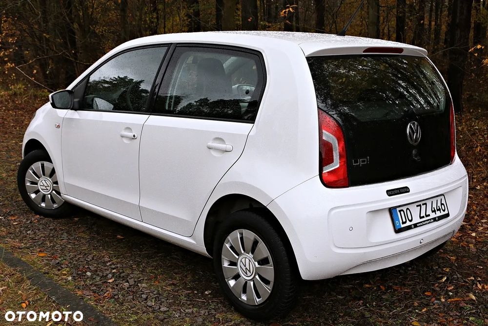 Volkswagen up! 1.0 high - 25