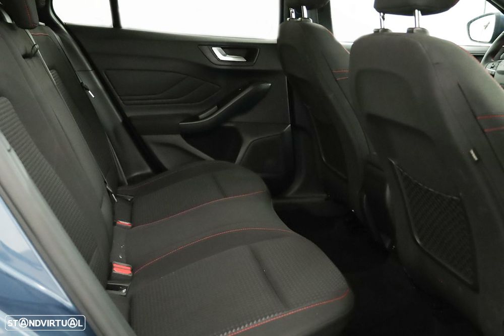 Ford Focus SW 1.0 EcoBoost MHEV ST-Line Aut. - 19