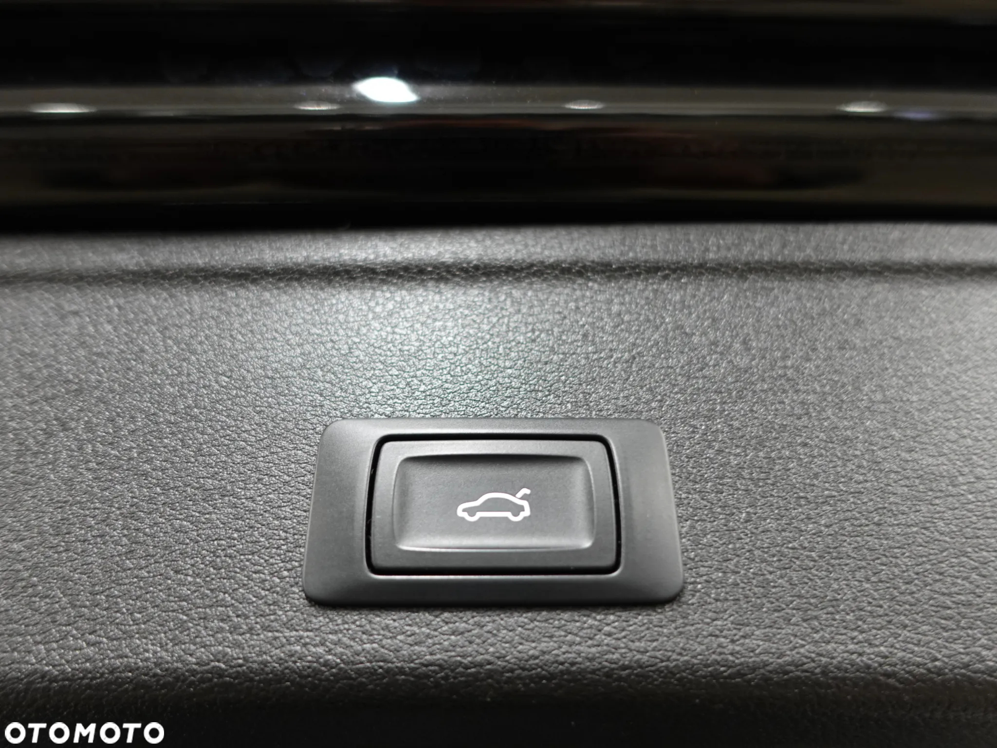 Audi A4 Avant 2.0 TDI - 26