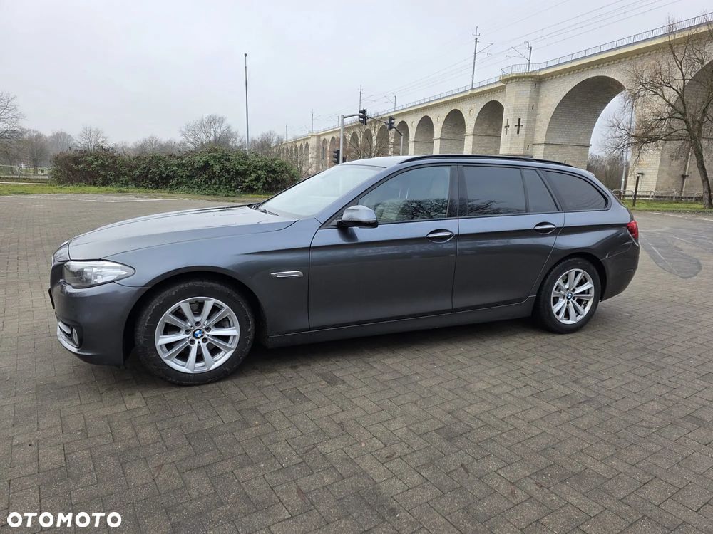 BMW Seria 5 520d xDrive Sport Line - 5