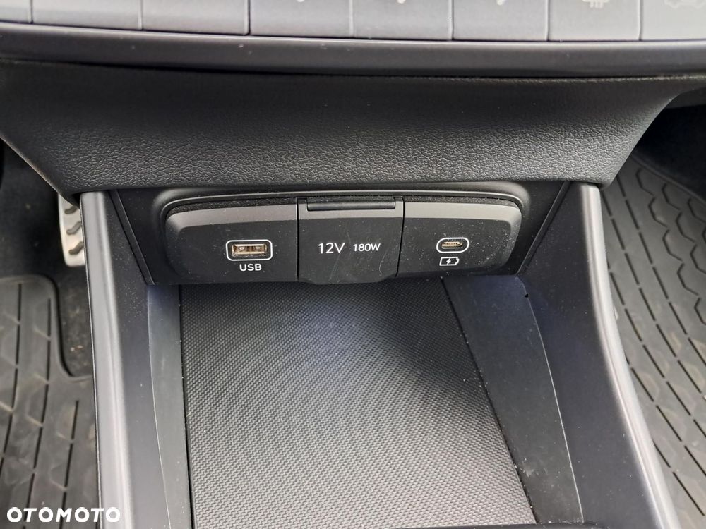 Hyundai Bayon - 27
