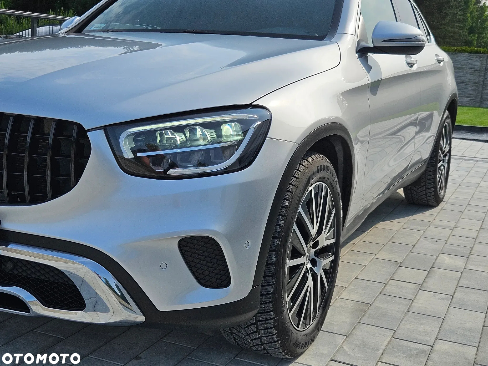 Mercedes-Benz GLC - 15