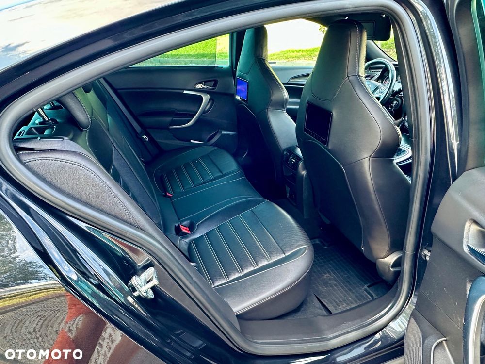Opel Insignia - 23