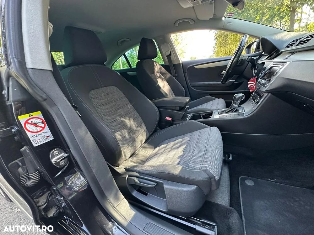 Volkswagen Passat - 13