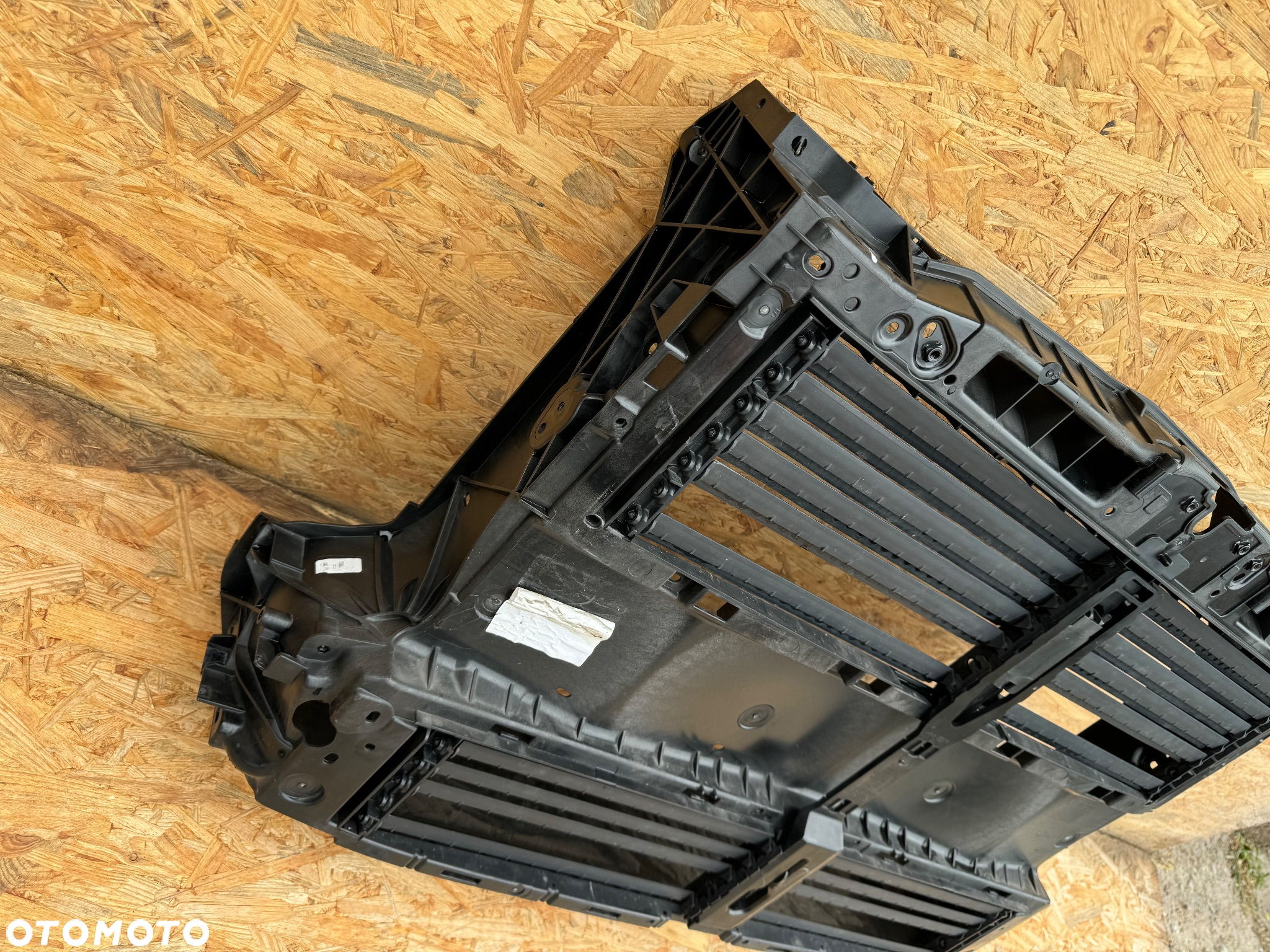 WZMOCNIENIE PAS ROLETA ŻALUZJA CHŁODNICY PRZÓD PRZEDNI FORD KUGA MK3 19+ LX6B-A16E146 LX6B-A16E146-A2 LX6B-A16E146-C2 ORYGINAŁ - 3