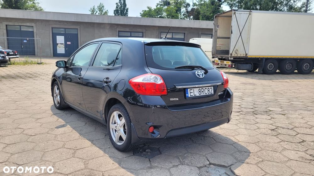 Toyota Auris 1.4 D-4D Premium MM - 21