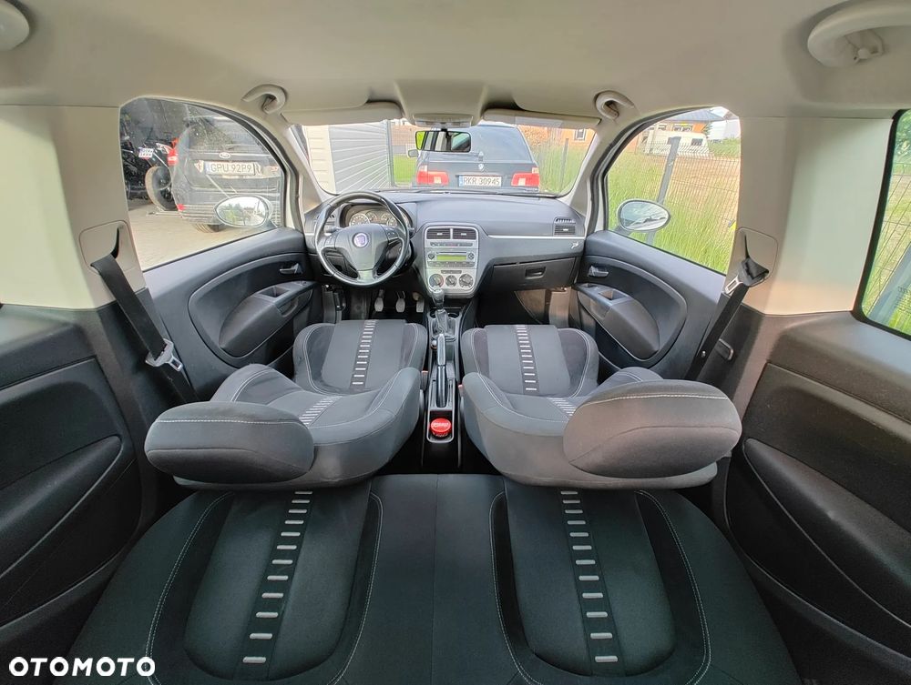 Fiat Grande Punto 1.4 T-Jet 16V Sport - 22