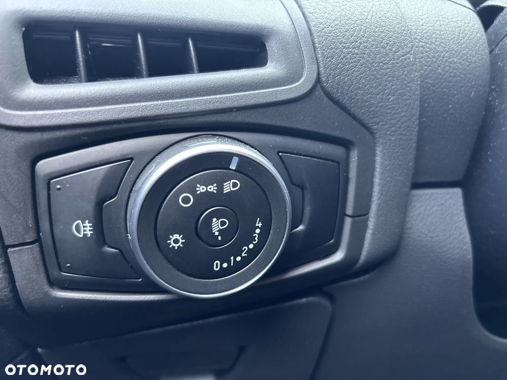 Ford Focus 1.0 EcoBoost Trend ASS - 24