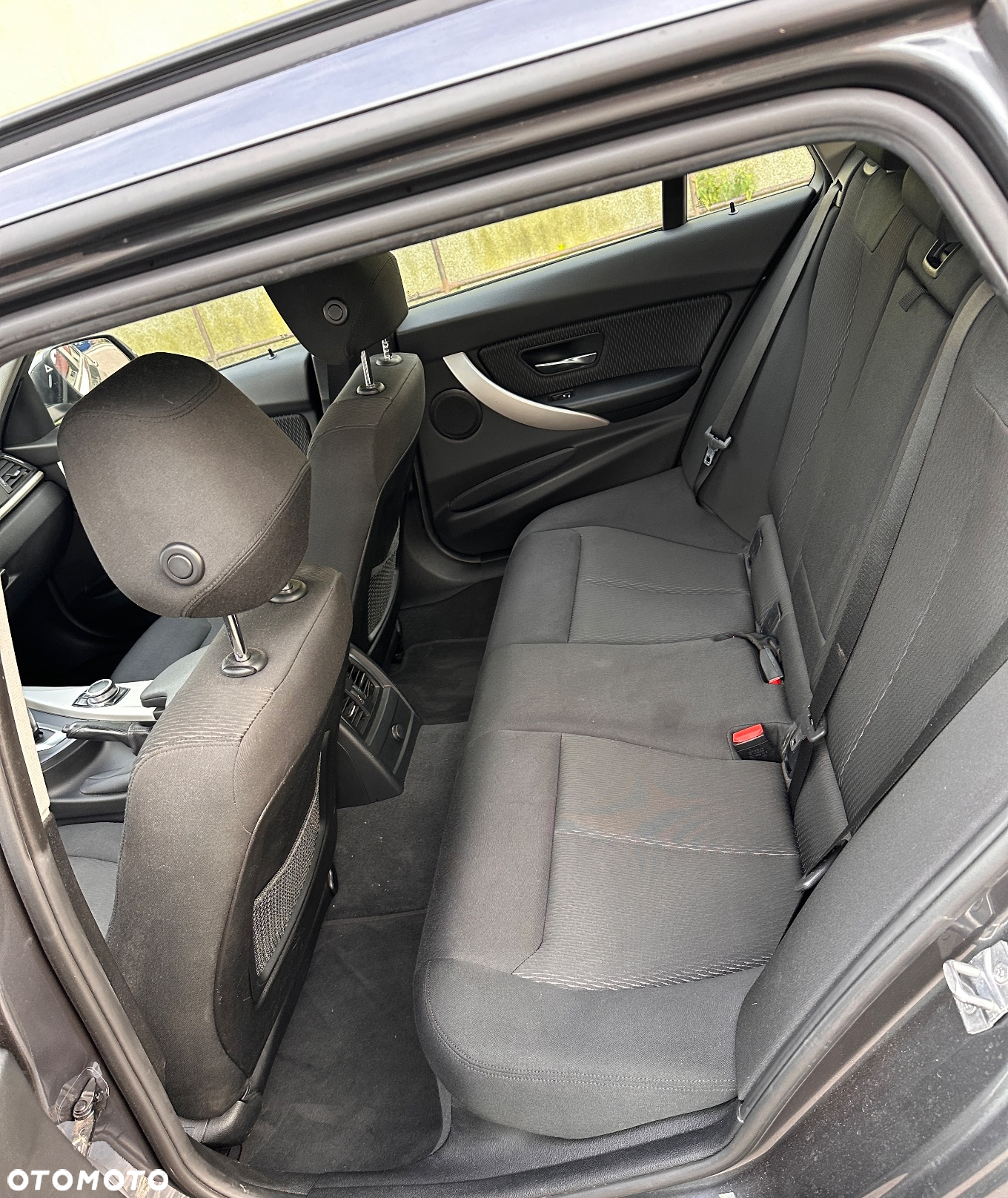 BMW Seria 3 316d Touring - 11