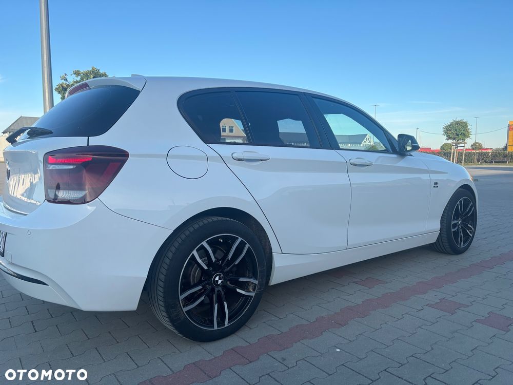 BMW Seria 1 118d Sport Line - 9