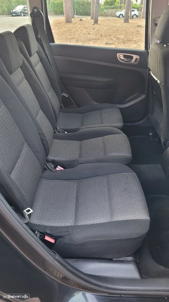 Peugeot 307 SW 1.6 HDi FAP SE Navteq - 8