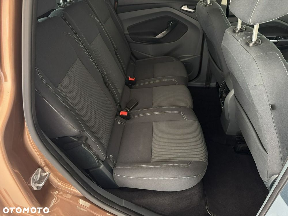 Ford C-MAX 2.0 TDCi Titanium - 19