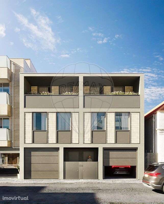 Moradia T4 para venda - Grande imagem: 2/12