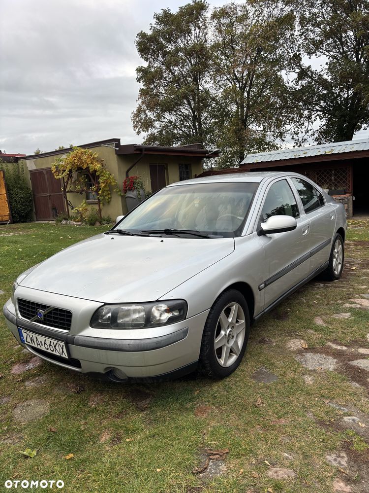 Volvo S60 - 2