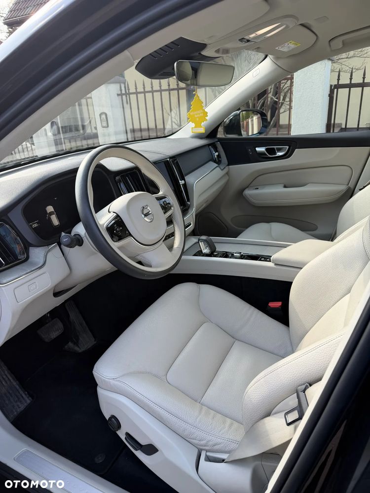 Volvo XC 60 B4 D Core - 7