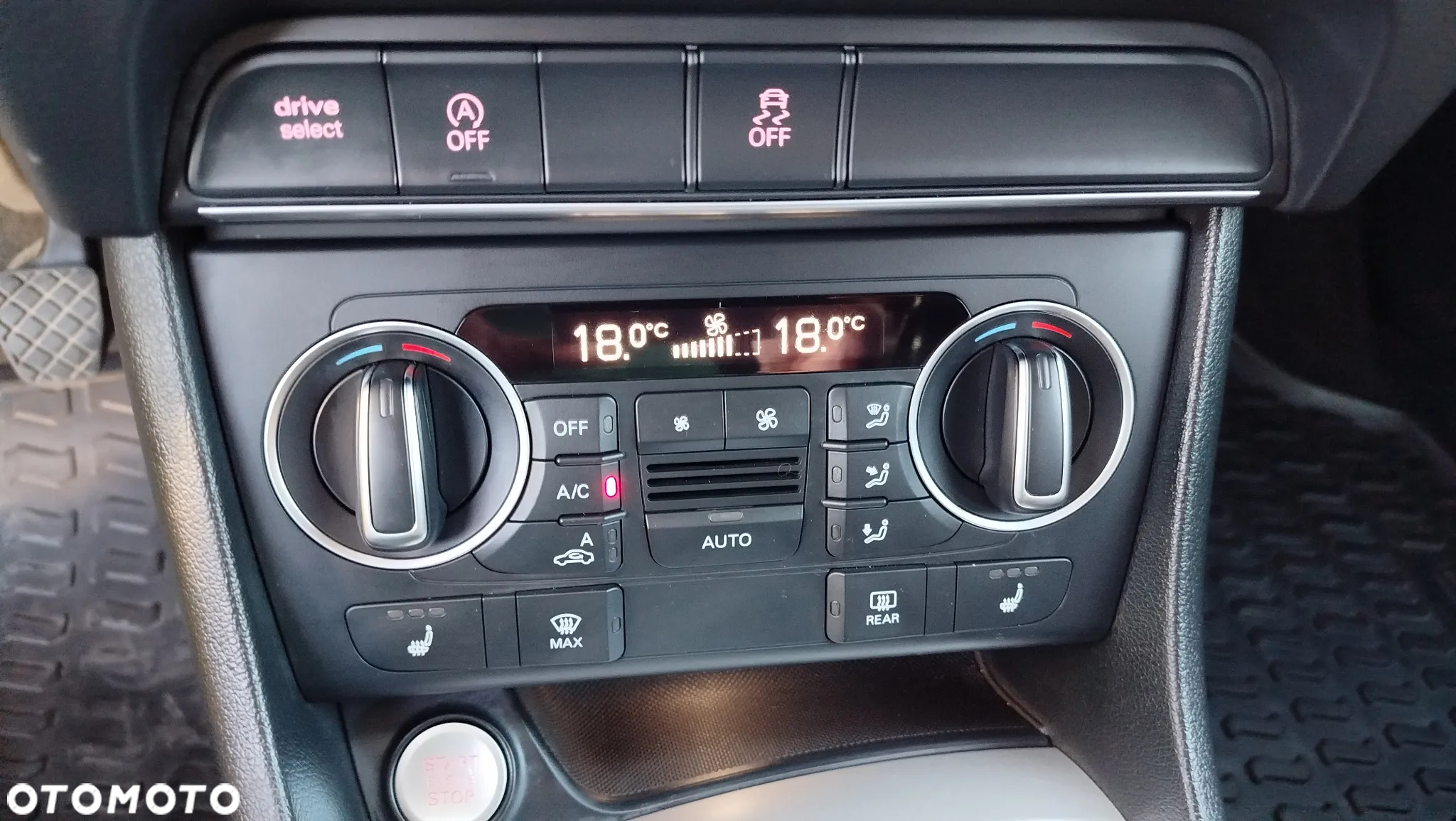 Audi Q3 2.0 TDI Design - 16