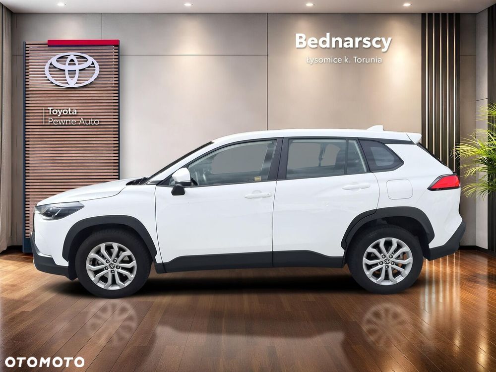 Toyota Corolla Cross - 2