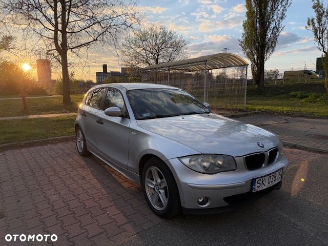 BMW Seria 1 116i - 11
