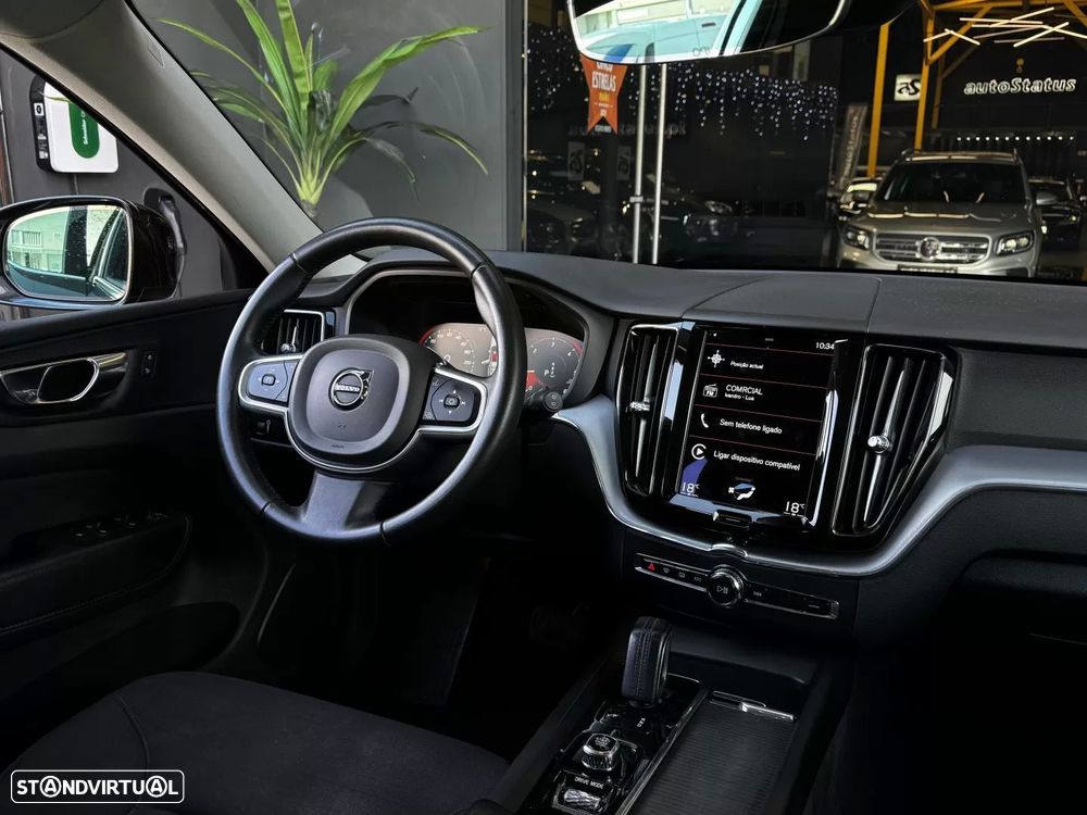 Volvo XC 60 2.0 B4 Momentum Plus - 20