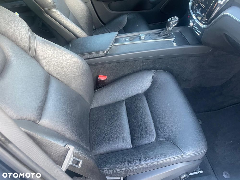Volvo V60 - 24