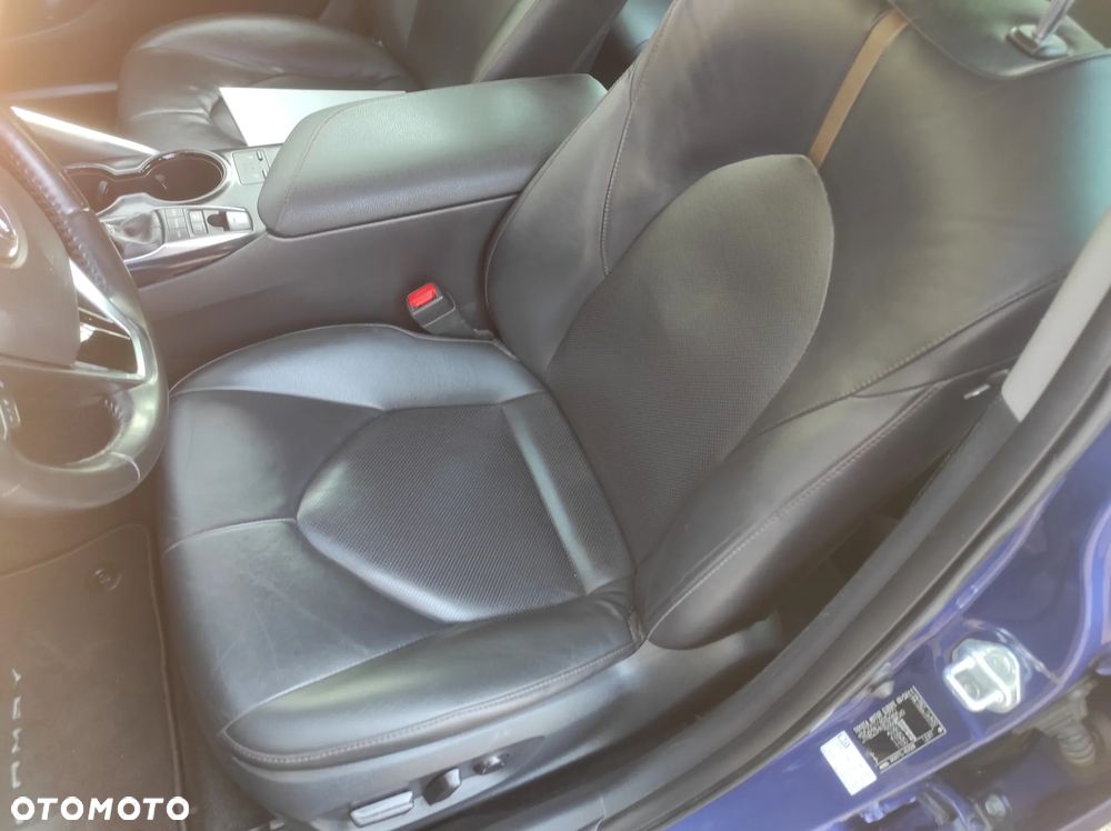 Toyota Camry 2.5 Hybrid Comfort CVT - 7