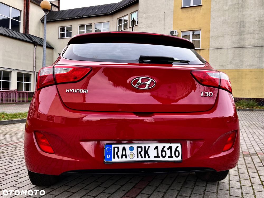 Hyundai i30 ver-1-4-classic-plus - 3