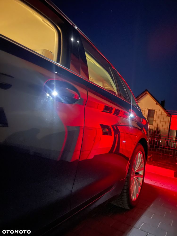 BMW Seria 5 520d xDrive Luxury Line - 41