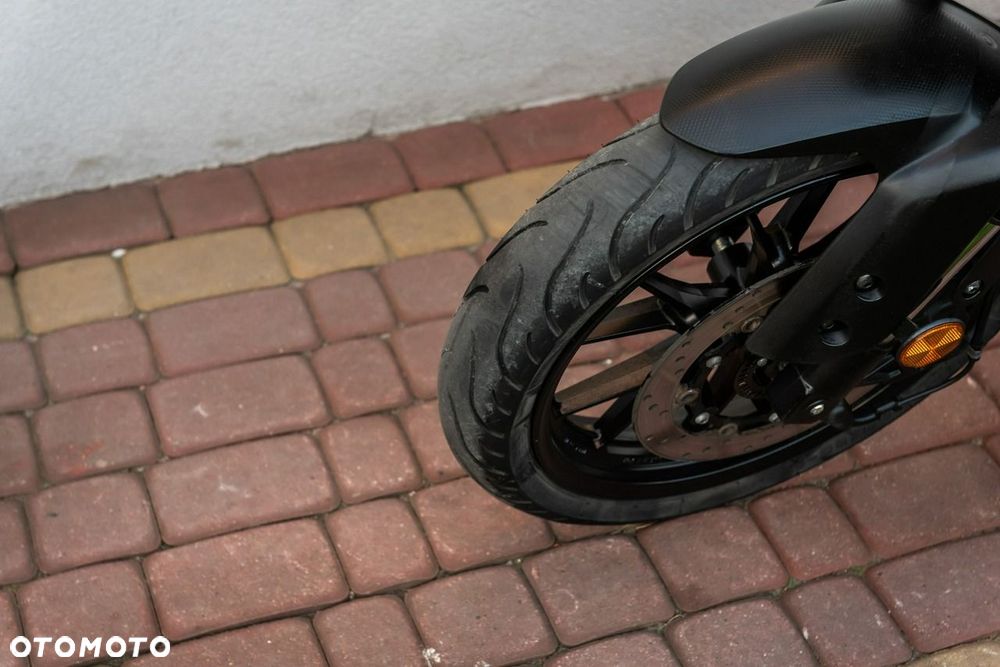 Yamaha MT - 7