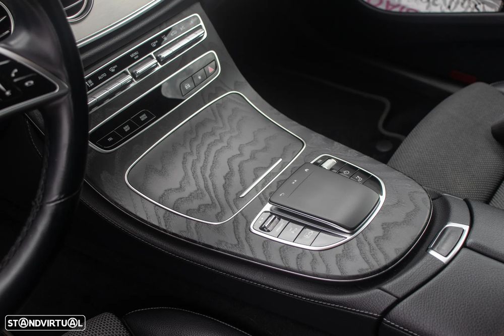 Mercedes-Benz E 300 e Station 9G-TRONIC Avantgarde - 16