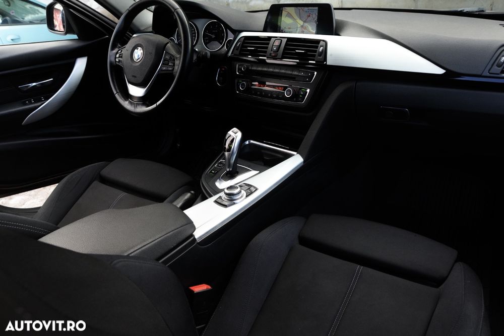 BMW Seria 3 318d Aut. Blue Performance Sport Line - 13