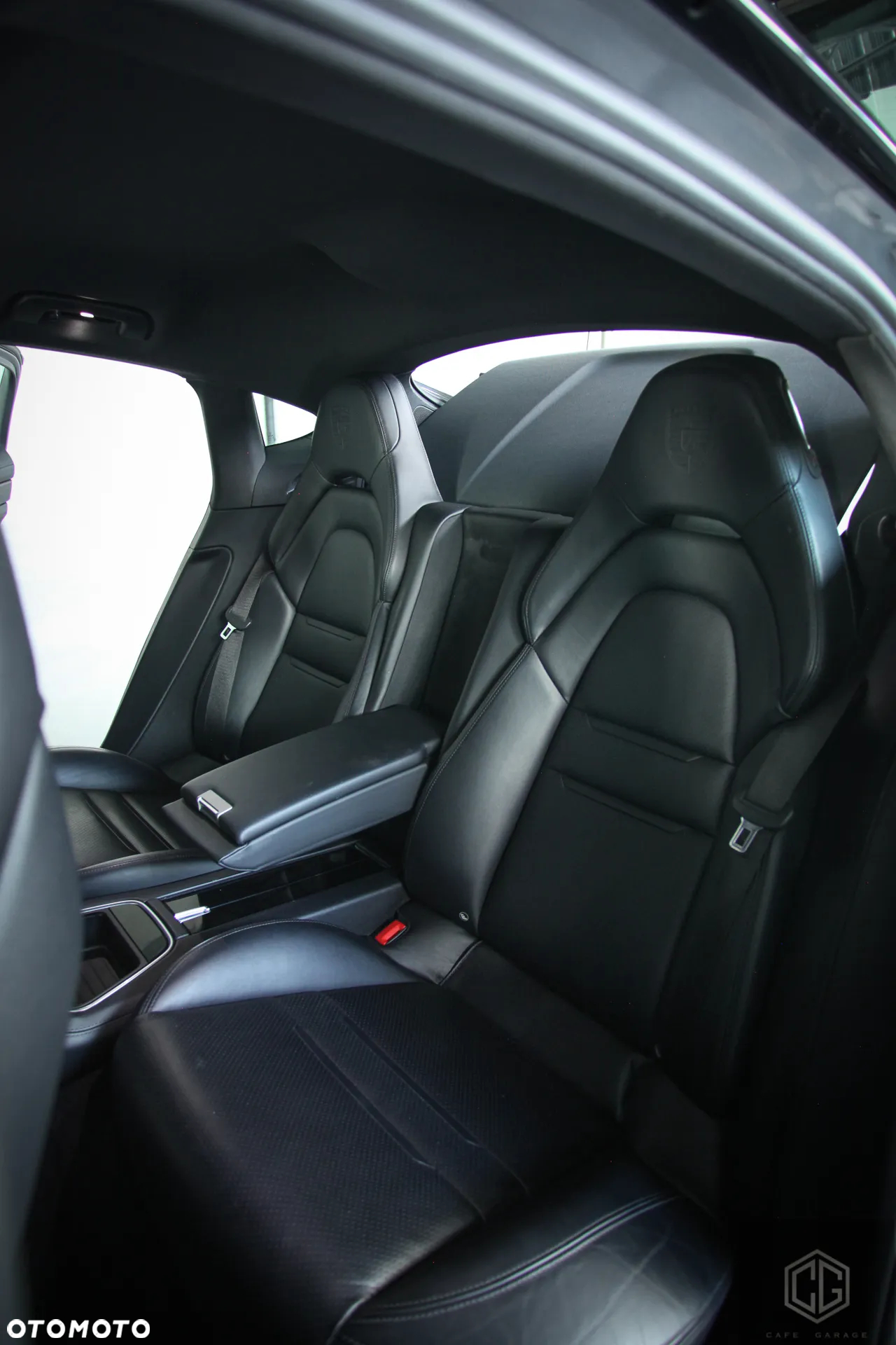 Porsche Panamera 4 - 28