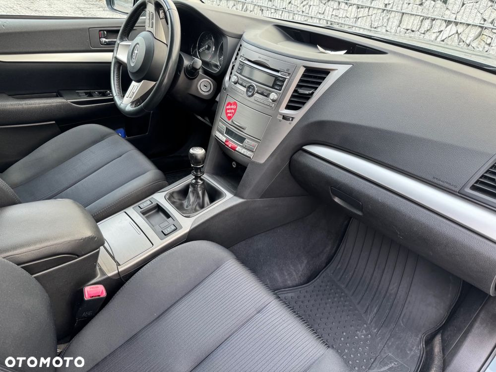 Subaru Legacy 2.0 D Comfort - 11