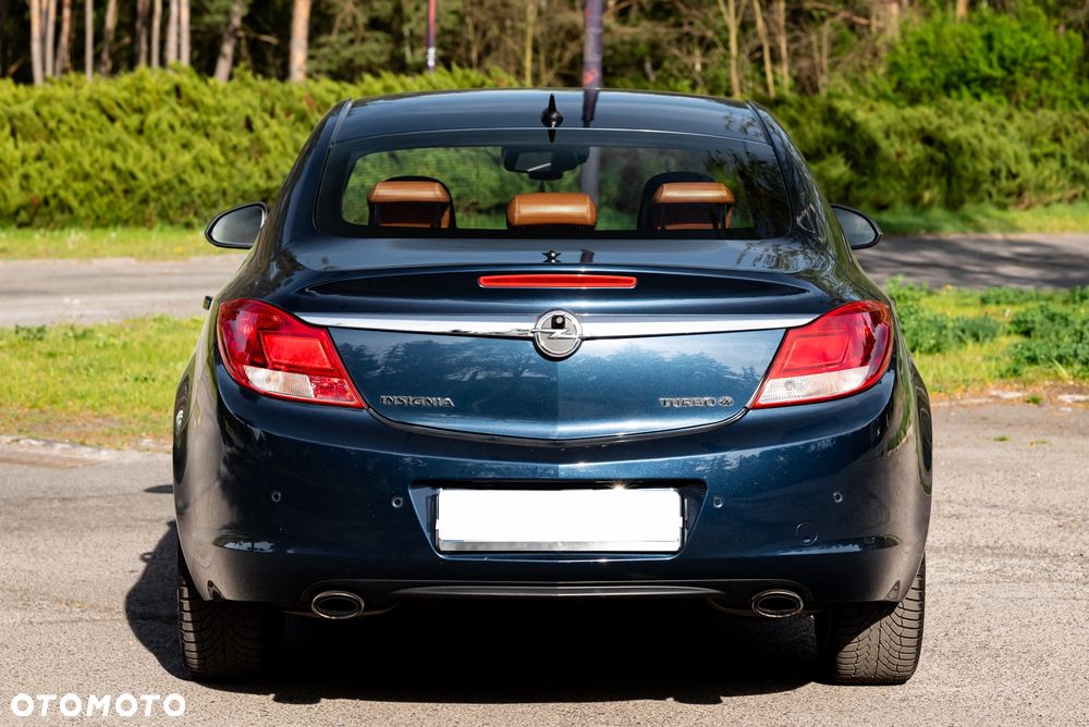 Opel Insignia 2.0 SIDI Turbo 4x4 Innovation - 8