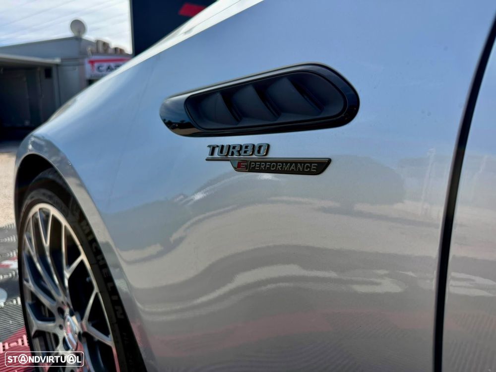 Mercedes-Benz C 63 AMG S E Performance 4Matic - 36