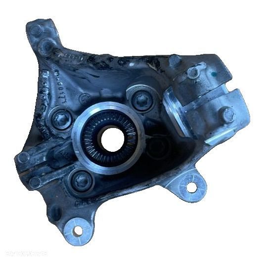 BMW X1 U11 2 U06 2021- ZWROTNICA PRZÓD LEWA Z PIASTĄ ŁOŻYSKIEM 6890171 - 2