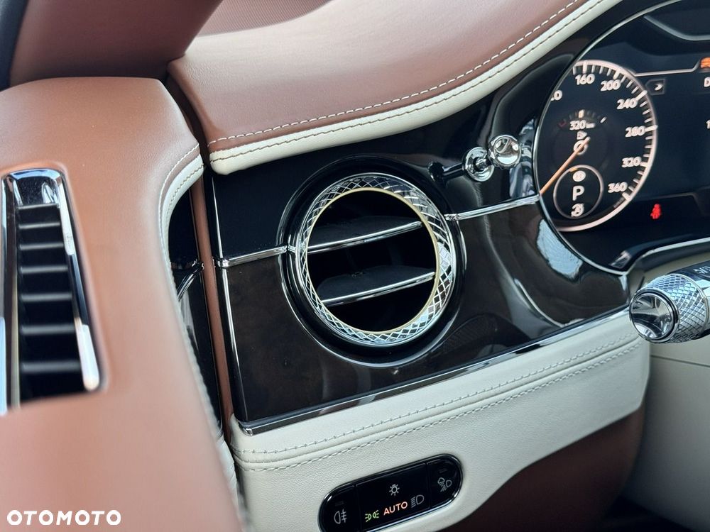 Bentley Continental GT - 27
