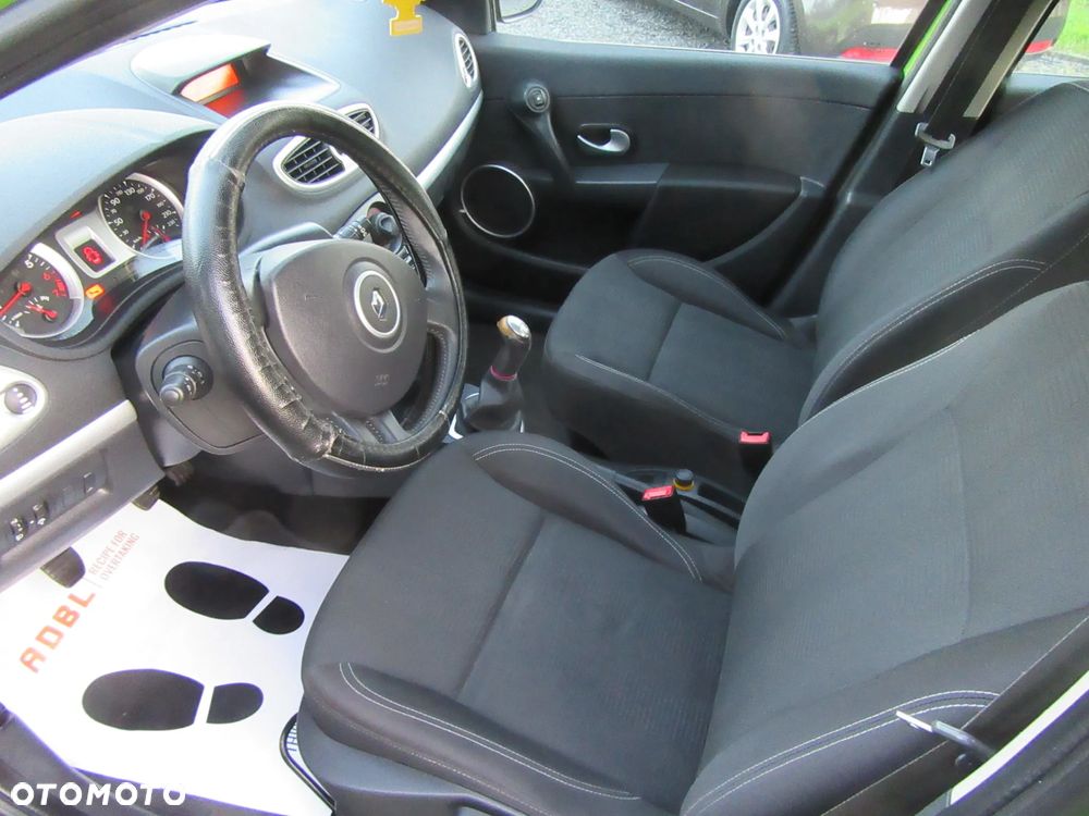 Renault Clio 1.2 TCE Expression - 11