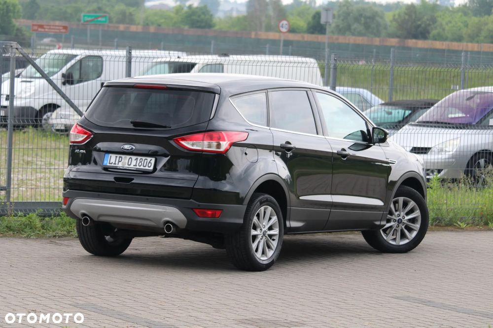 Ford Kuga - 8