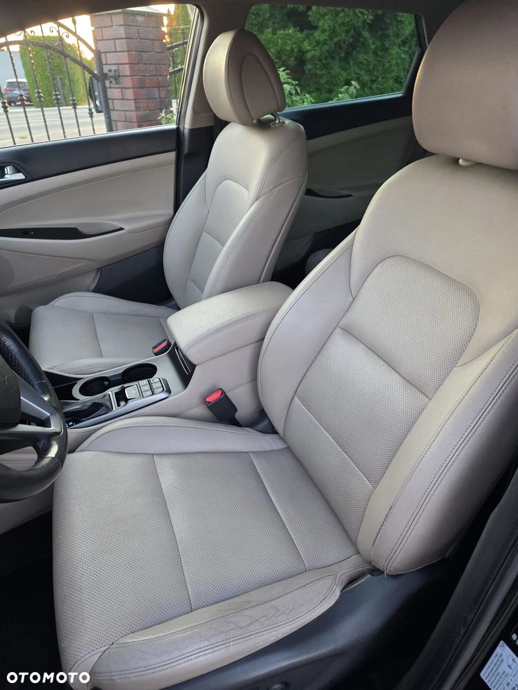 Hyundai Tucson 2.0 CRDI Premium 4WD - 8