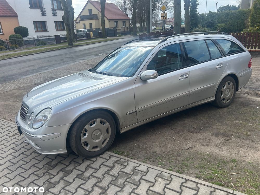 Mercedes-Benz Klasa E 280 CDI 4Matic Automatik Avantgarde DPF - 12