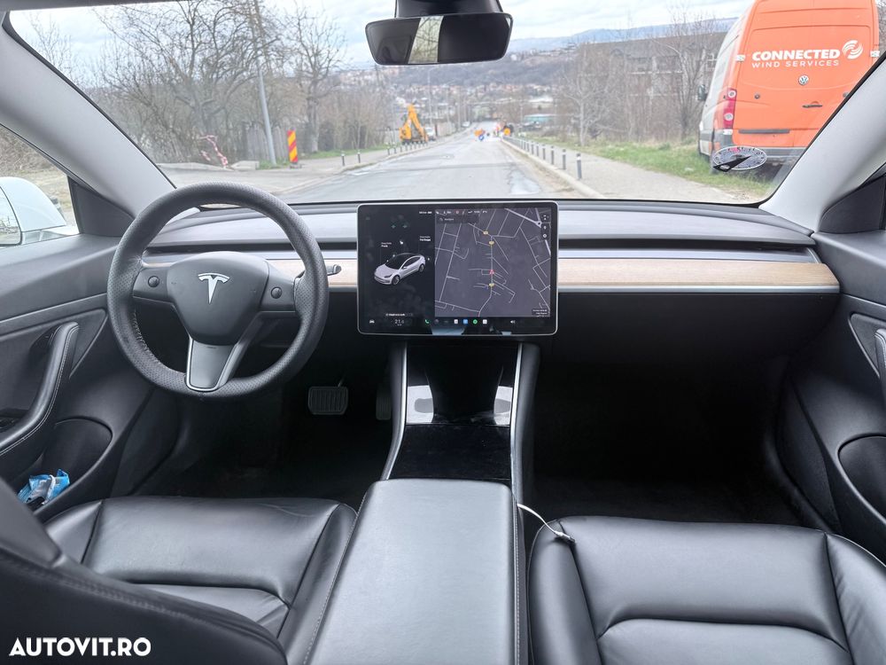 Tesla Model 3 Standard - 10