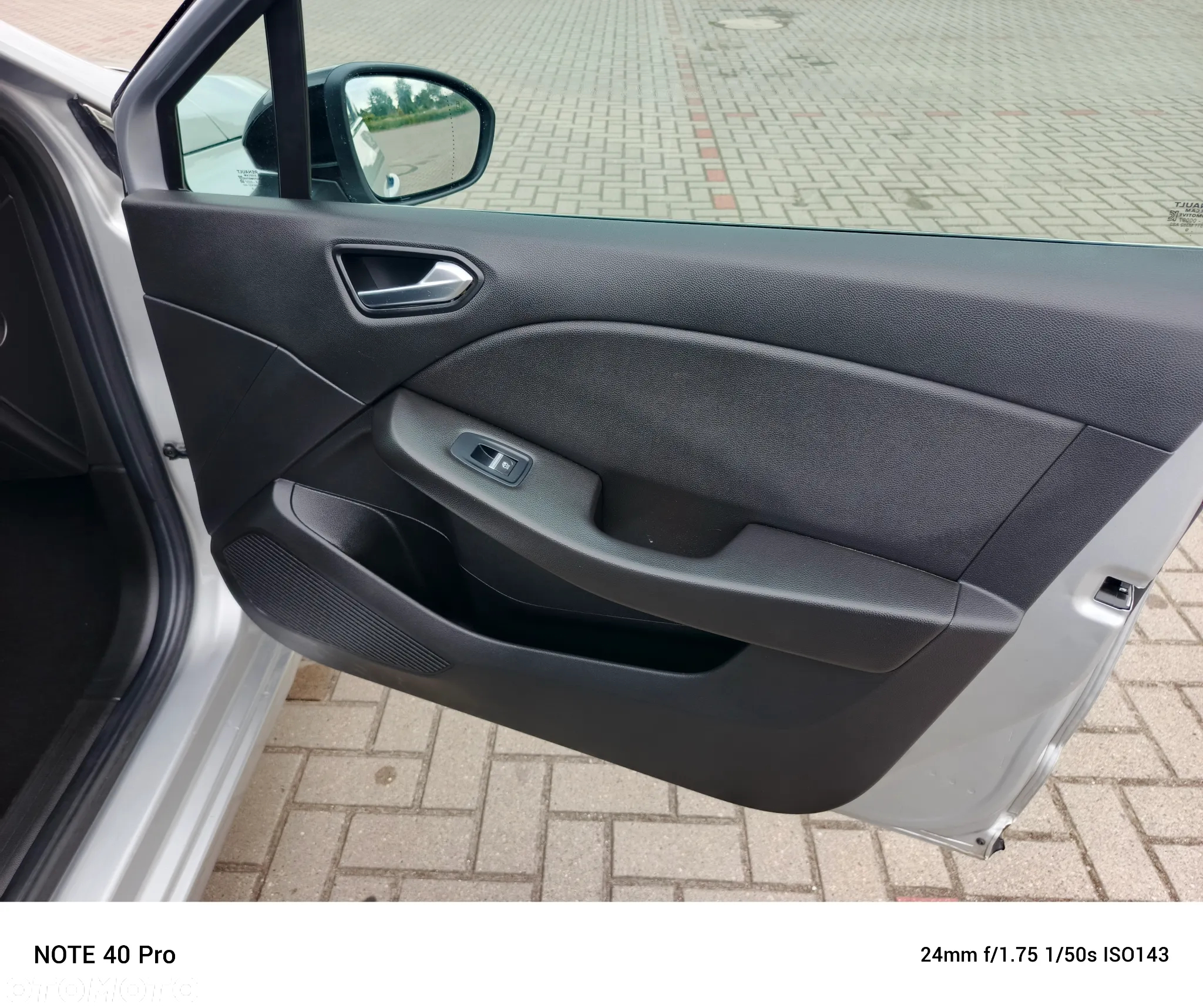 Renault Clio - 30