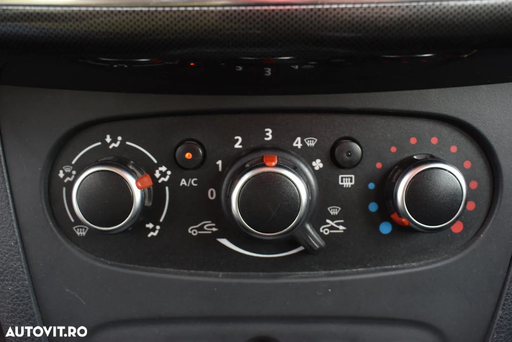 Dacia Sandero 0.9 Stepway - 12