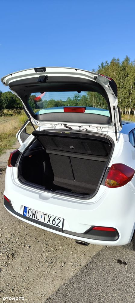 Kia Ceed - 17