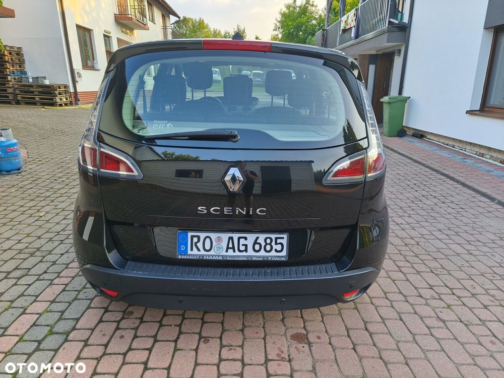 Renault Scenic 1.6 16V 110 TomTom Edition - 13